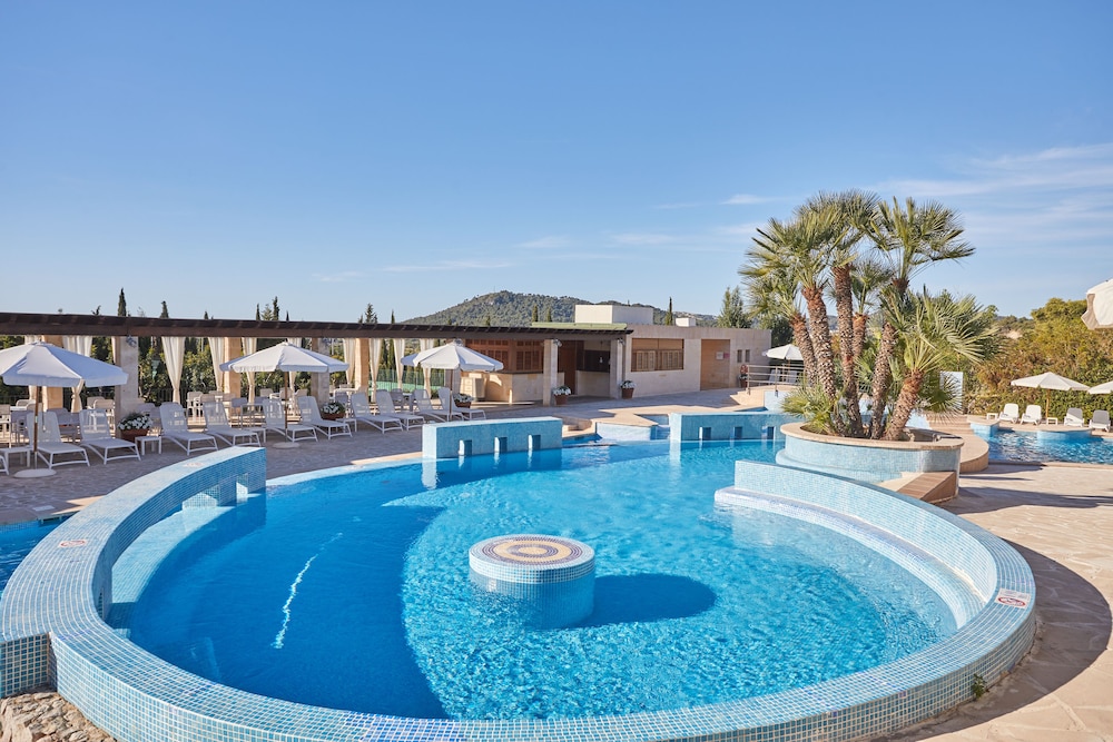 Pula Suites Boutique Resort 91/97