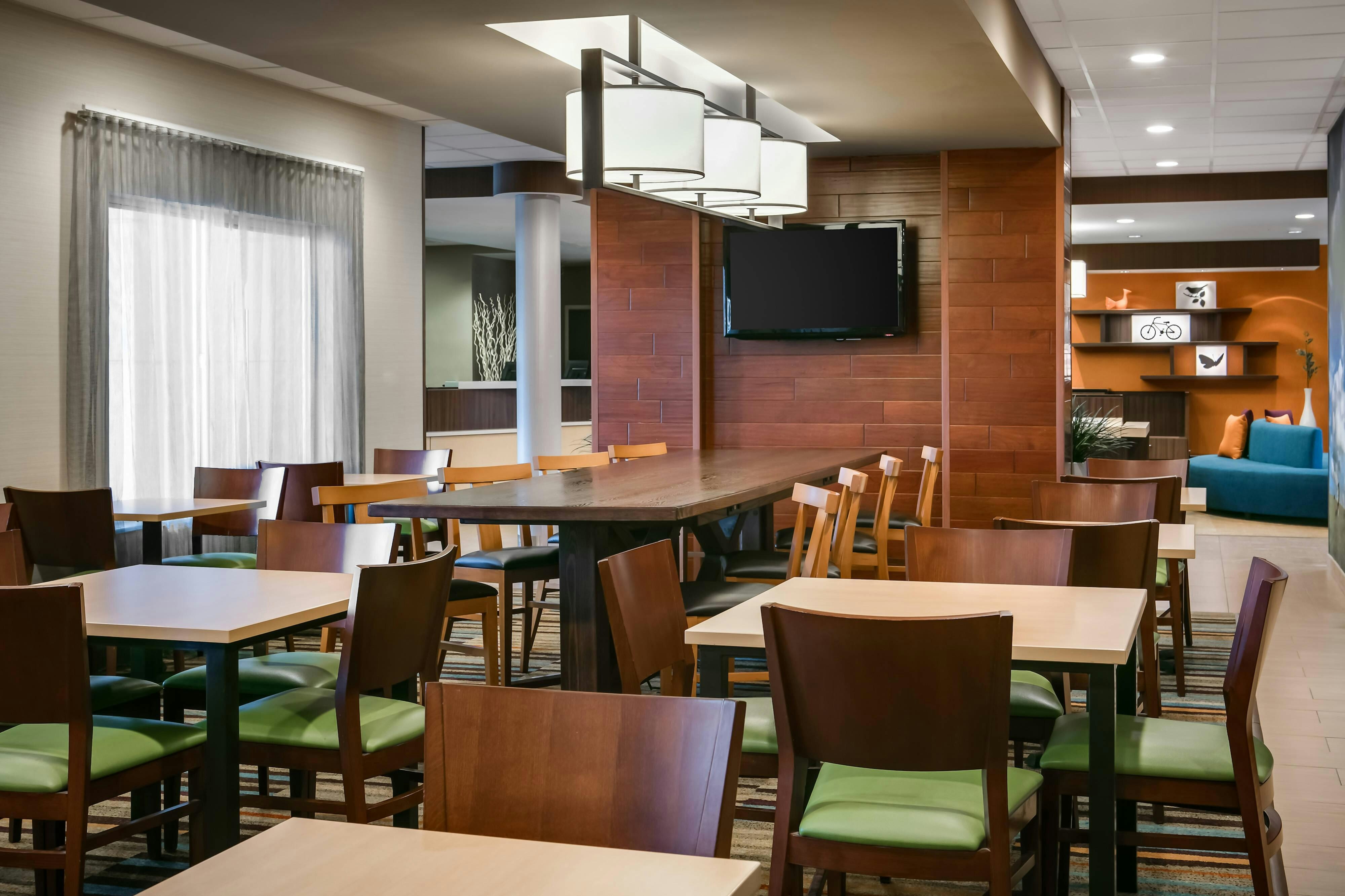Fairfield Inn Manhattan 9/13