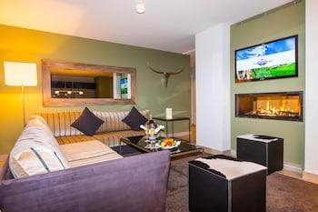 3 Bedrooms, Eiger, Superior, Suite, Mountain View, Balcony