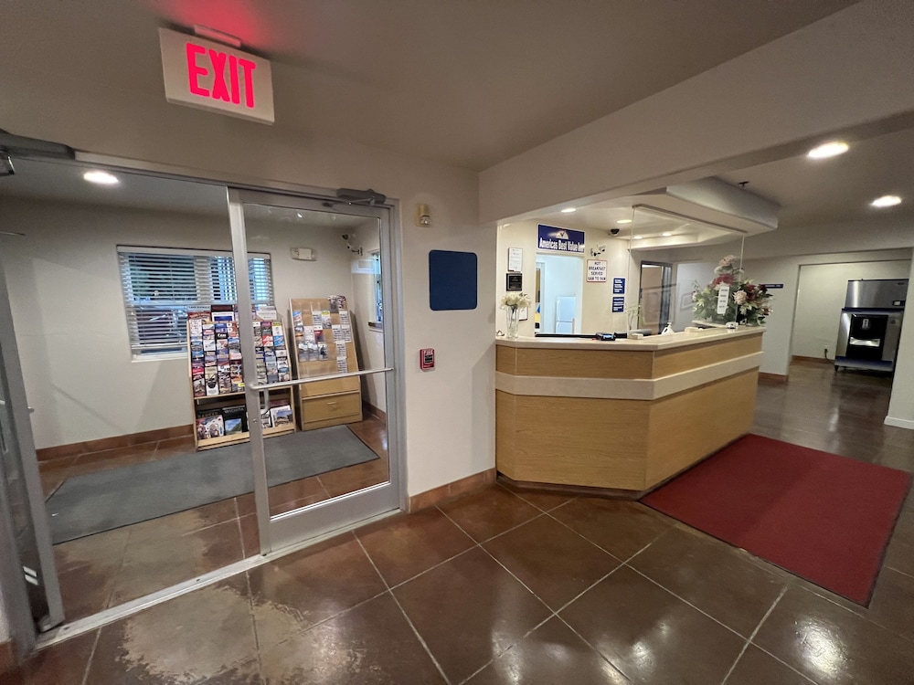 Americas Best Value Inn Suites Ada 3/16