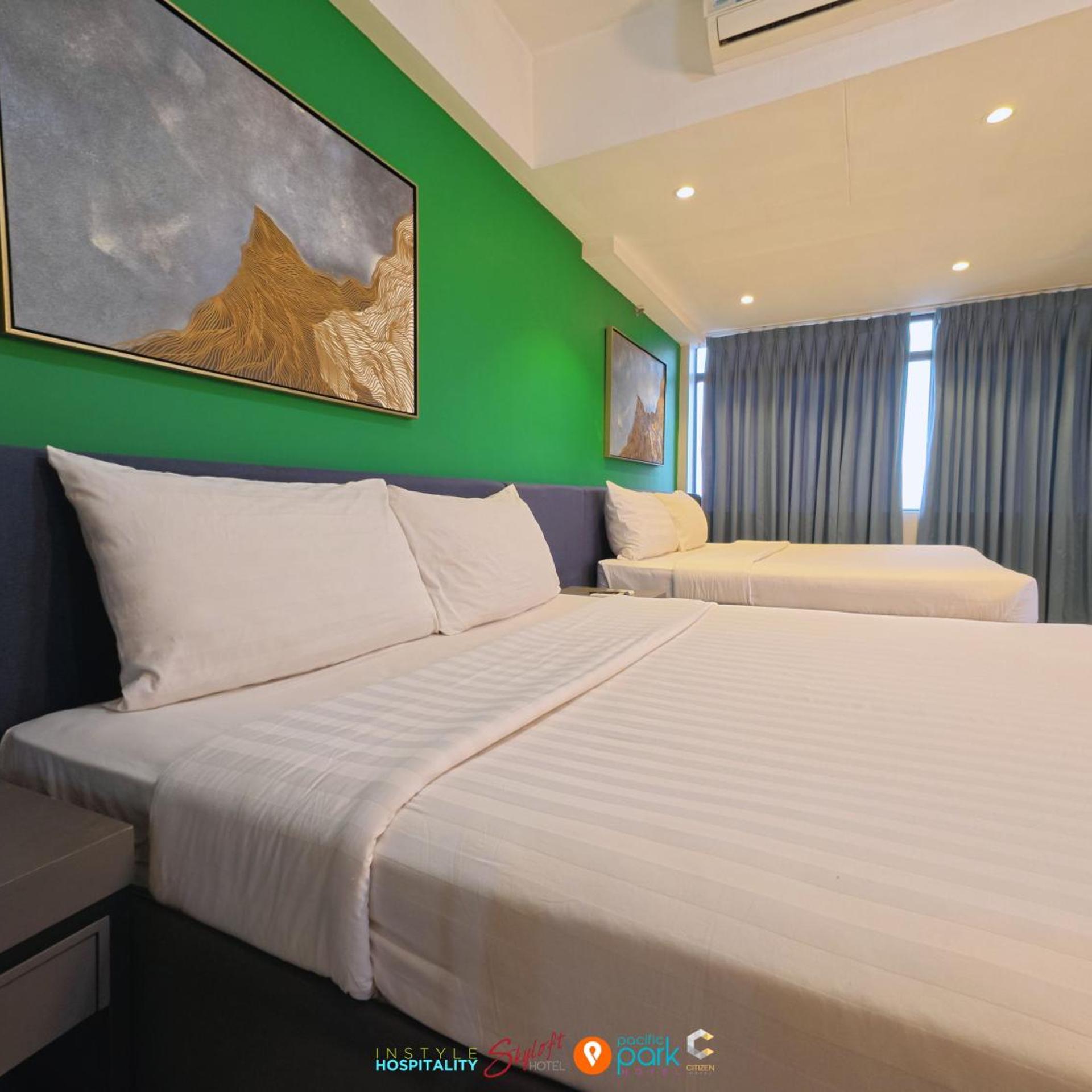 Executive, Suite
