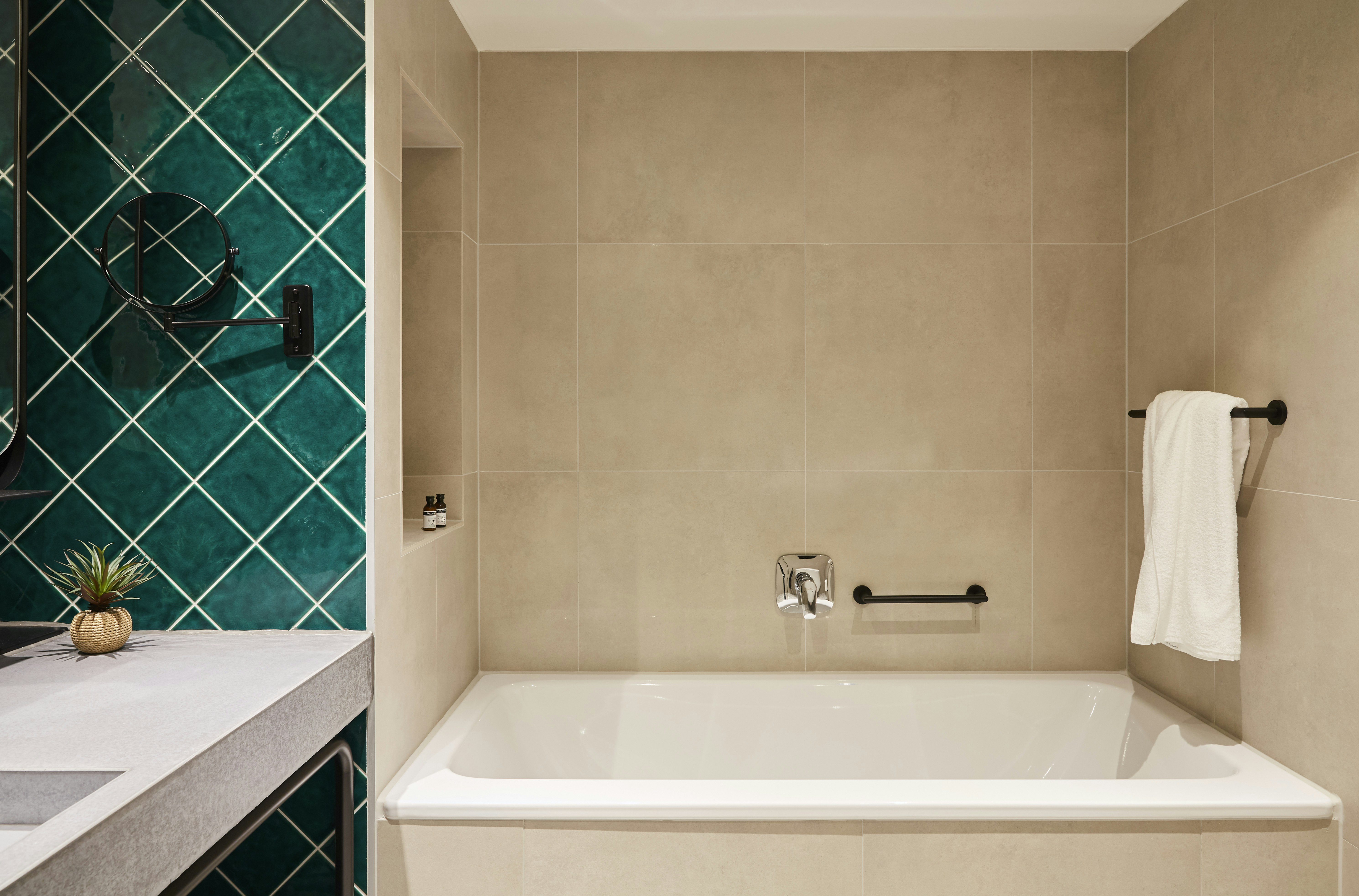 Hotel Indigo Berlin City East City 75/76