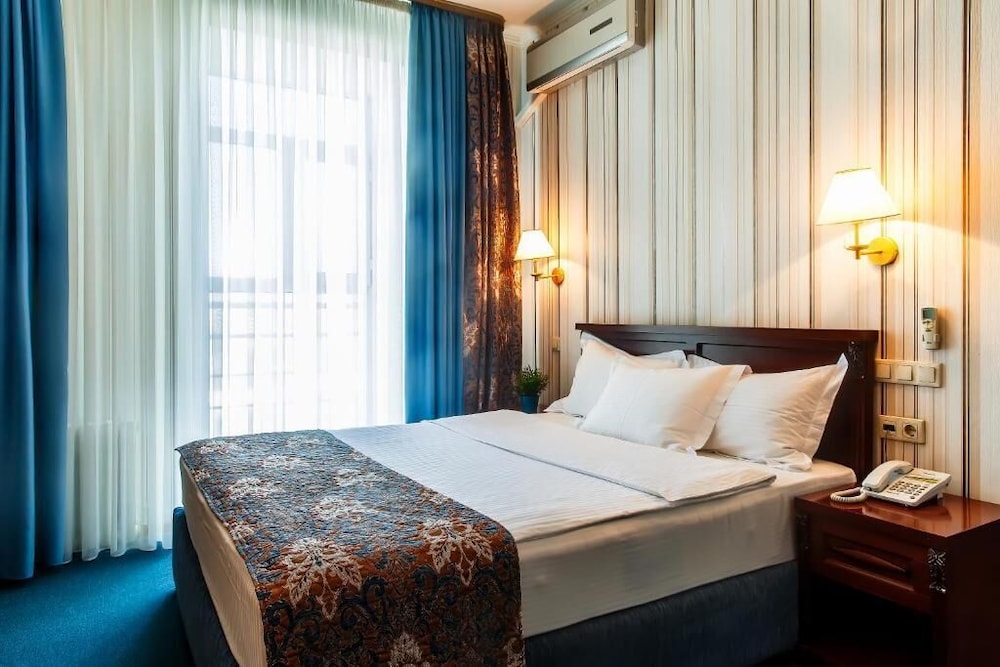 Tengri Hotel 10/61