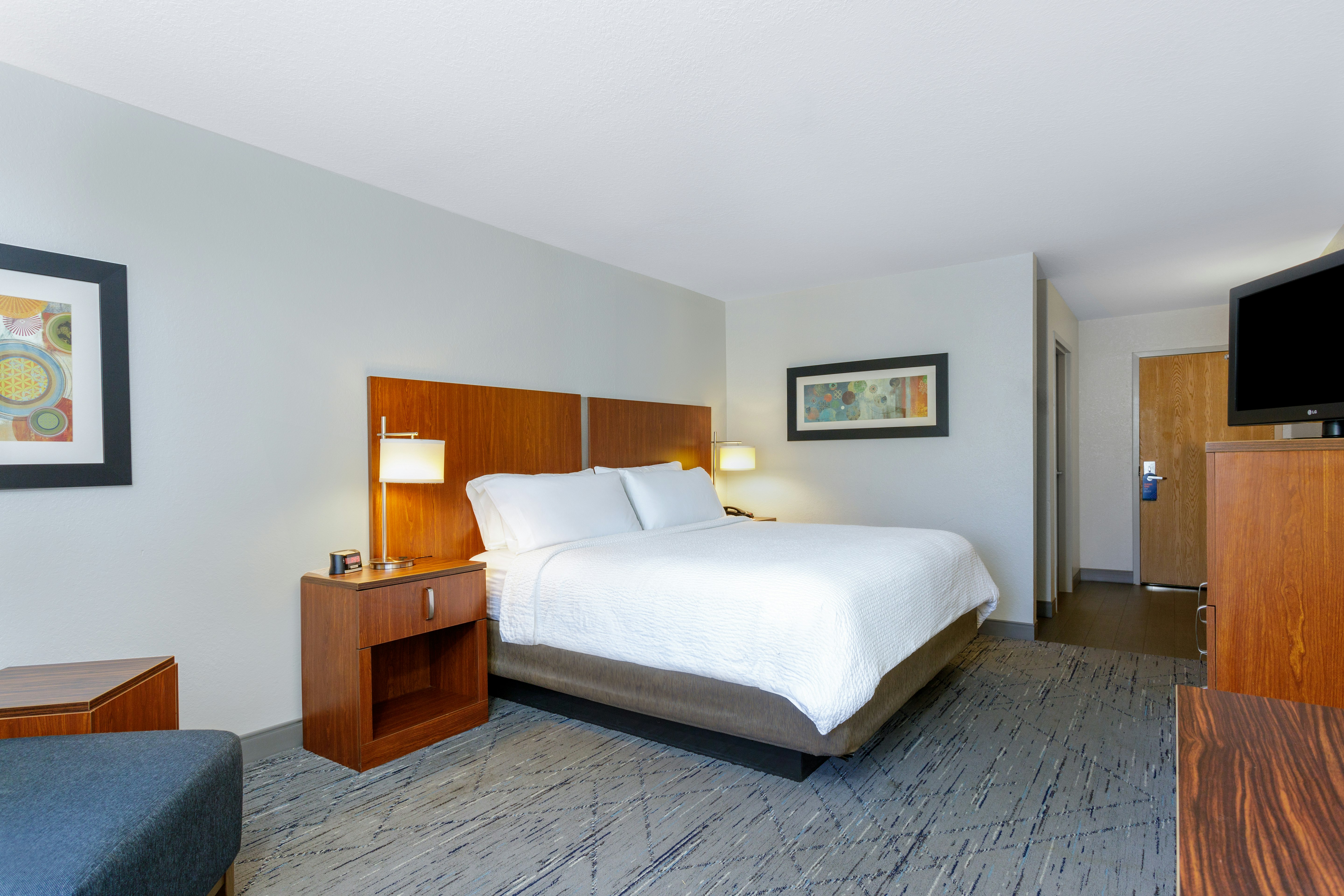 Leisure, King Bed