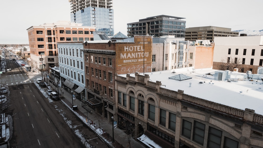 The Avery Hotel 5/25