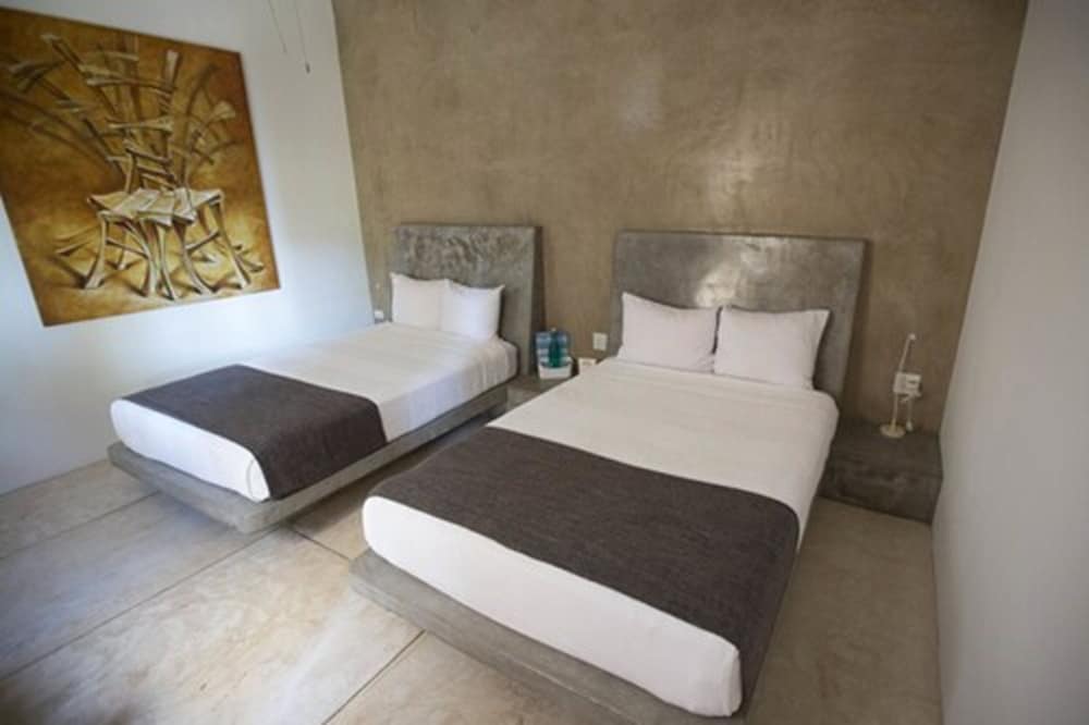 Hotel Casa Tota 9/23
