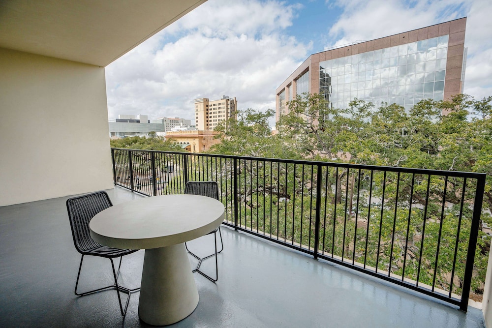 Origin Baton Rouge, a Wyndham hotel 40/50