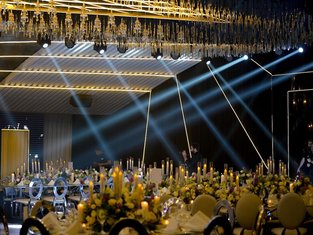 Movenpick Hotel Beirut 43/49