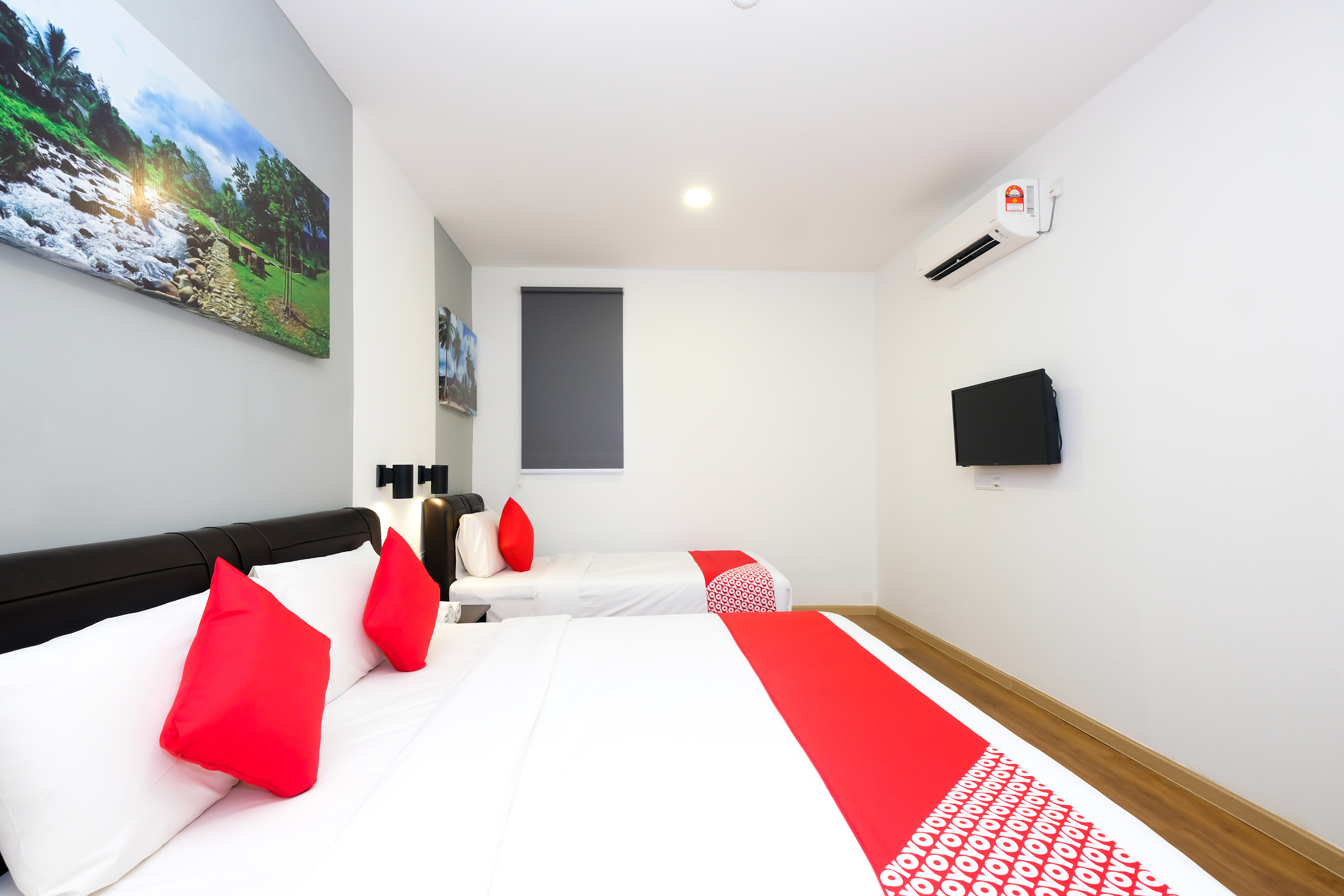 OYO 89492 Carlton Inn Bukit Ubi 24/37