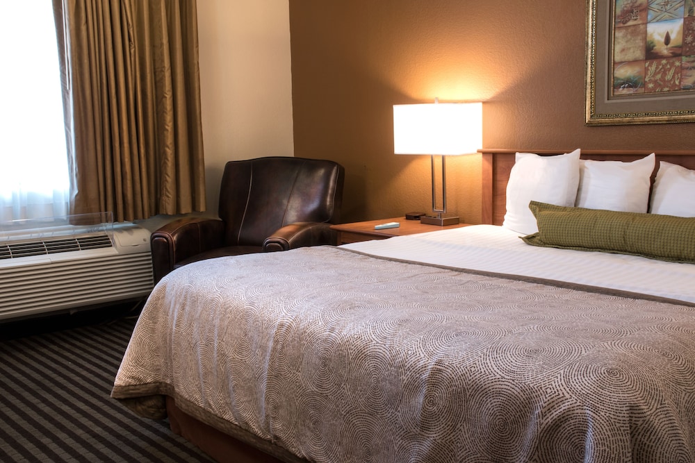 Best Western The Oasis At Joplin 12/34