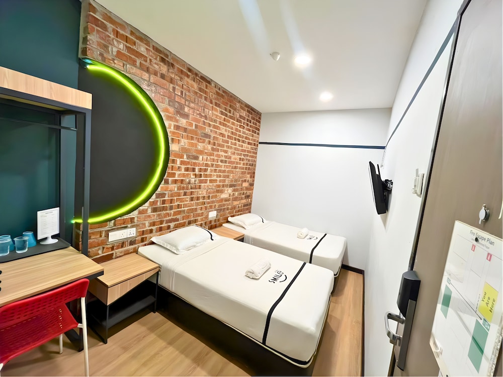 Smile Hotel Wangsa Maju 24/42