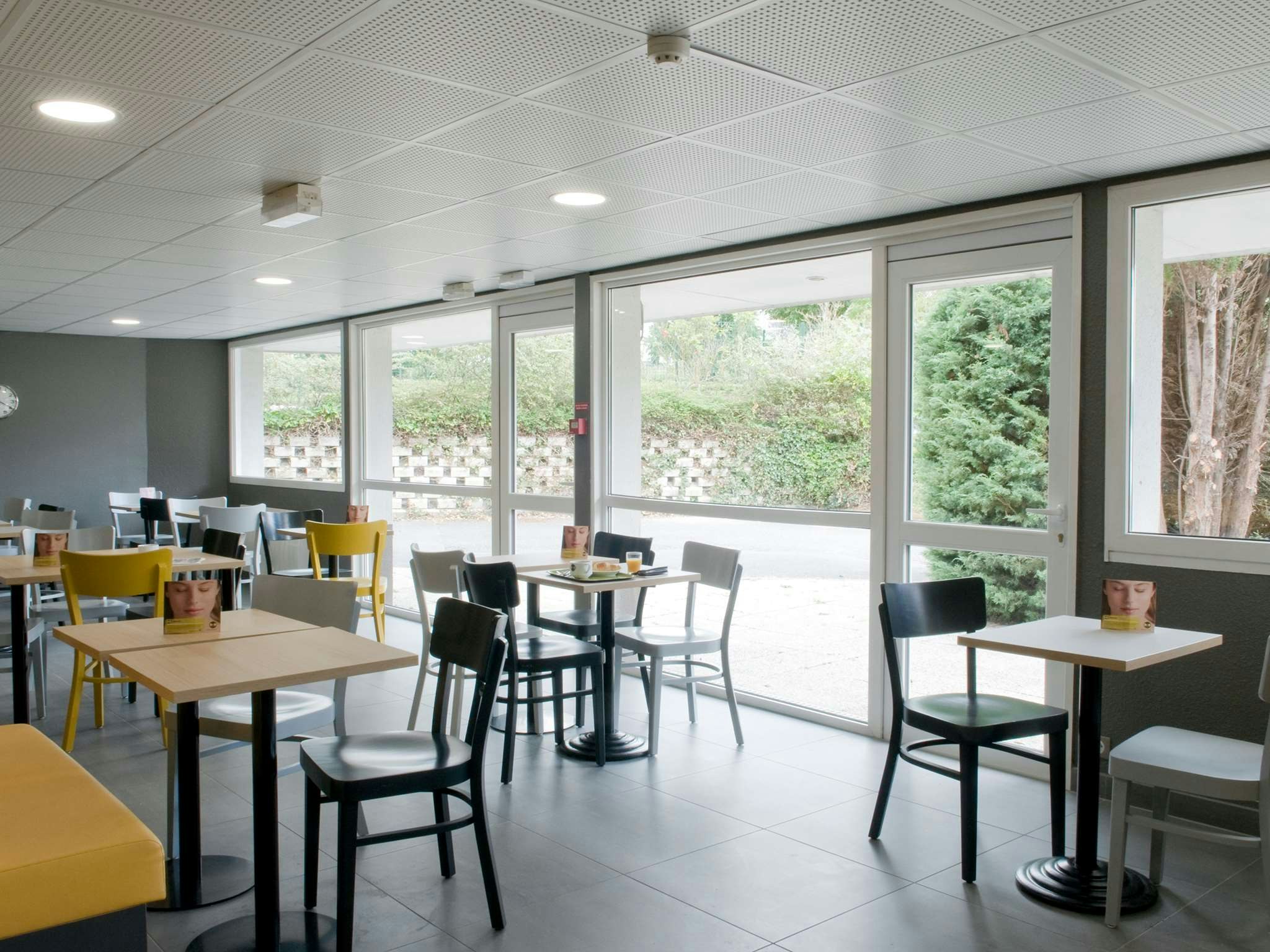 B&B Hotel Saint Quentin 8/10