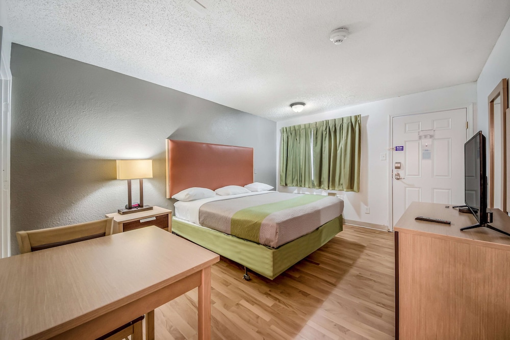 Motel6 Corpus Christi, TX - North 23/59