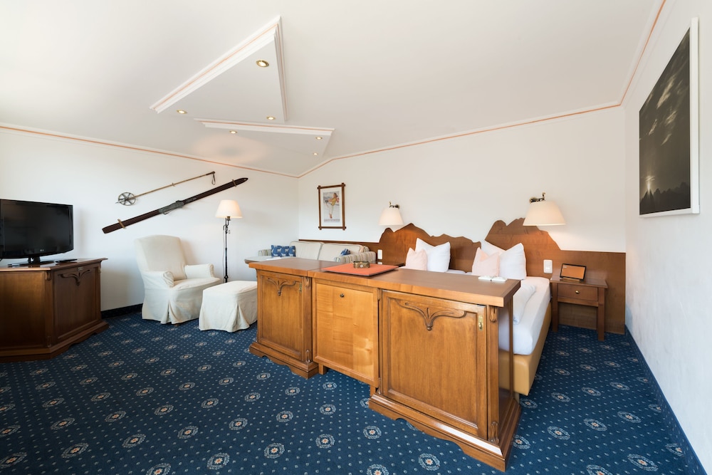 Hotel Rheinischer Hof 7/39