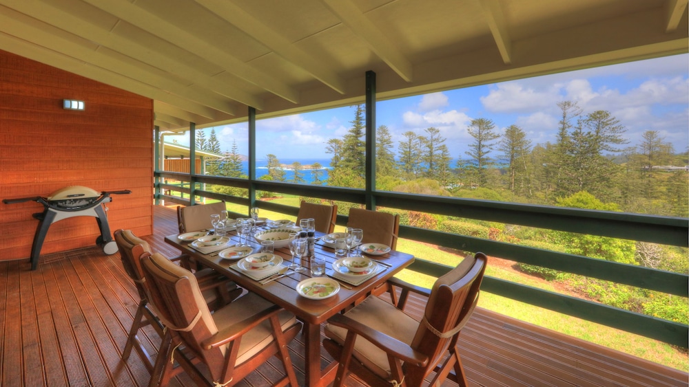 Endeavour Lodge 12/22