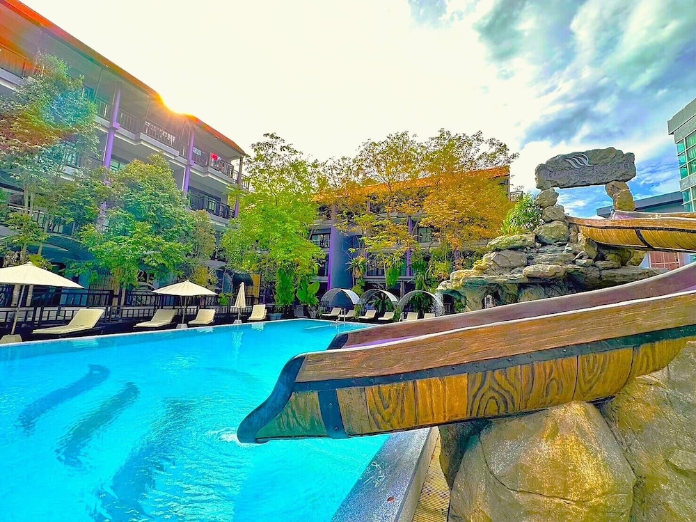 PHUVAREE RESORT 42/47