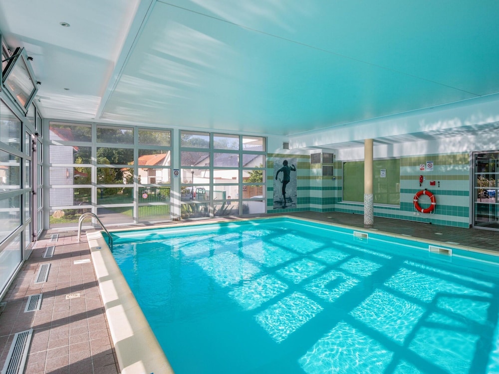 swimming pool spa