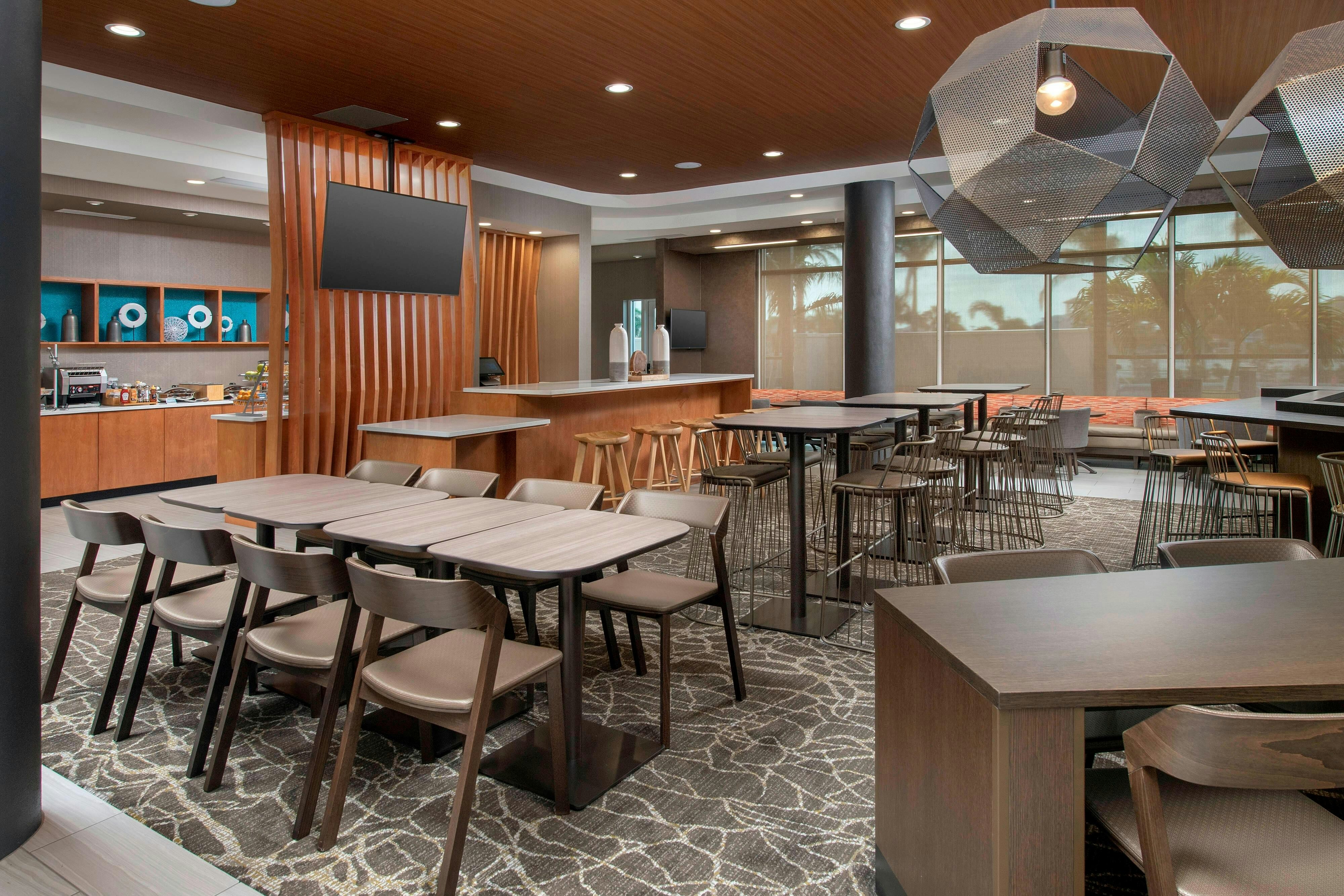 SpringHill Suites by Marriott Punta Gorda Harborside 26/35
