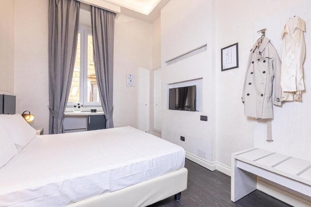 Spagna Boutique Luxury Suites 7/68