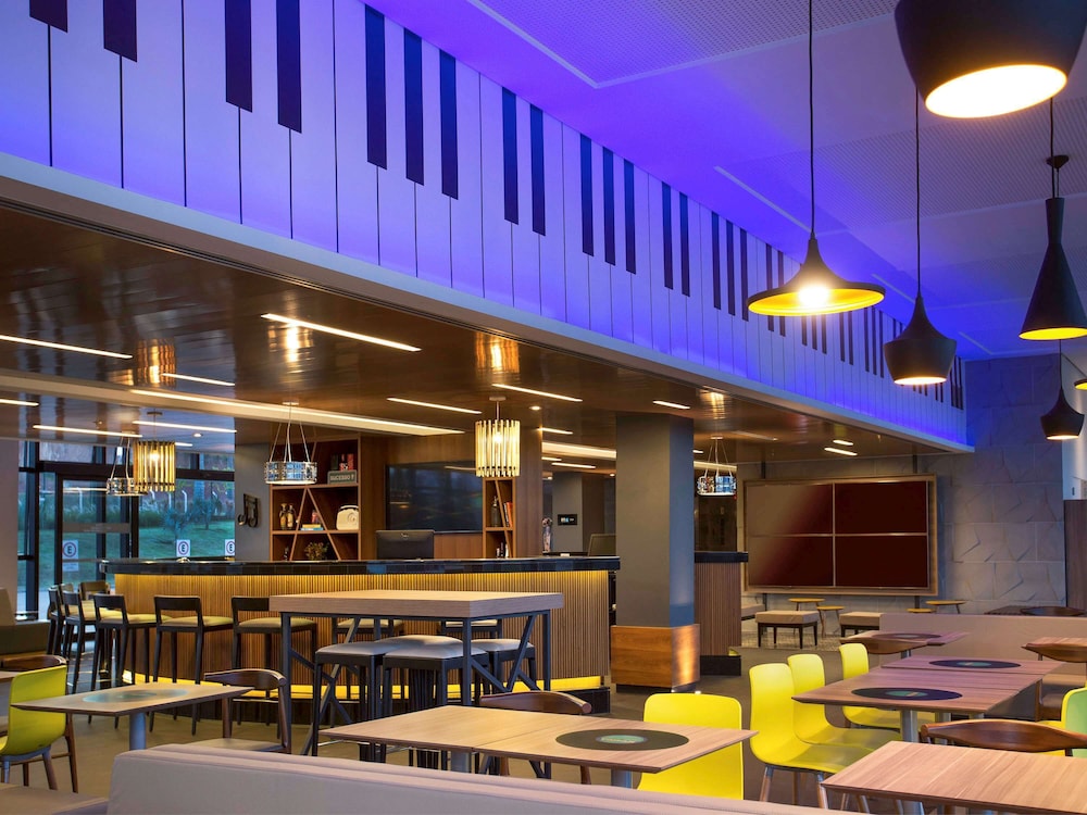 Ibis Styles Taubate 52/72