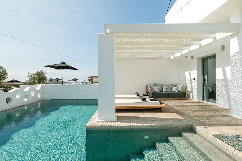 Portes Mykonos Suites And Villas 72/77