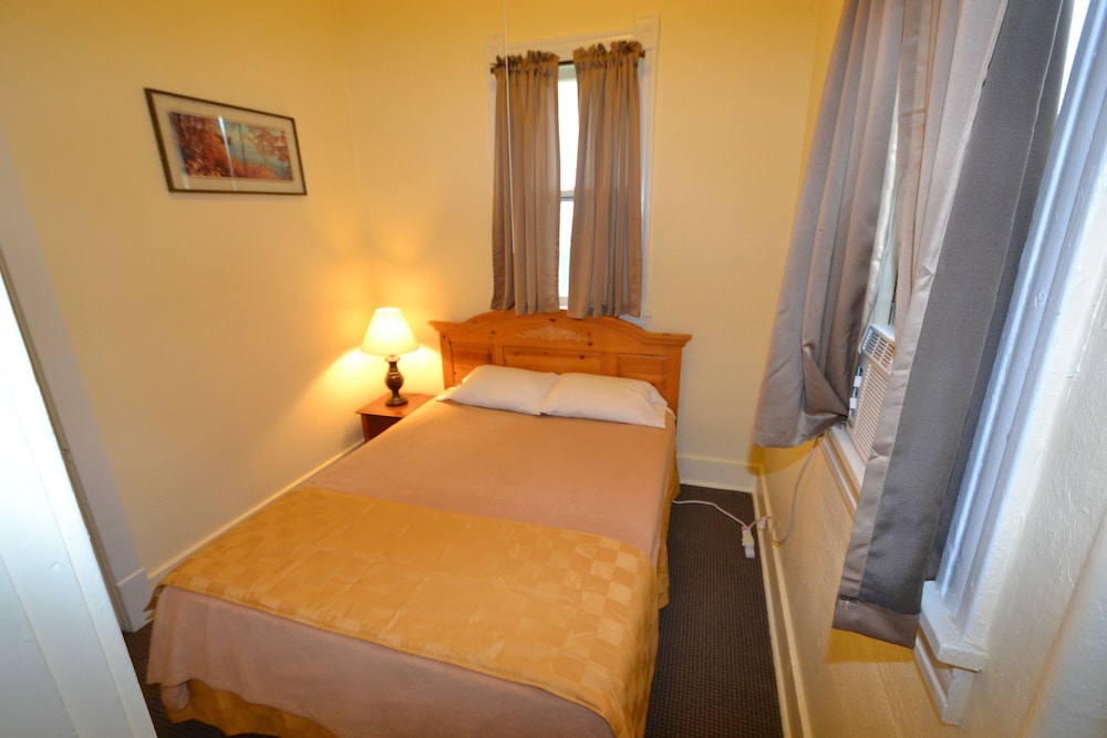 Perfect Stay Inn & Suites 9/49