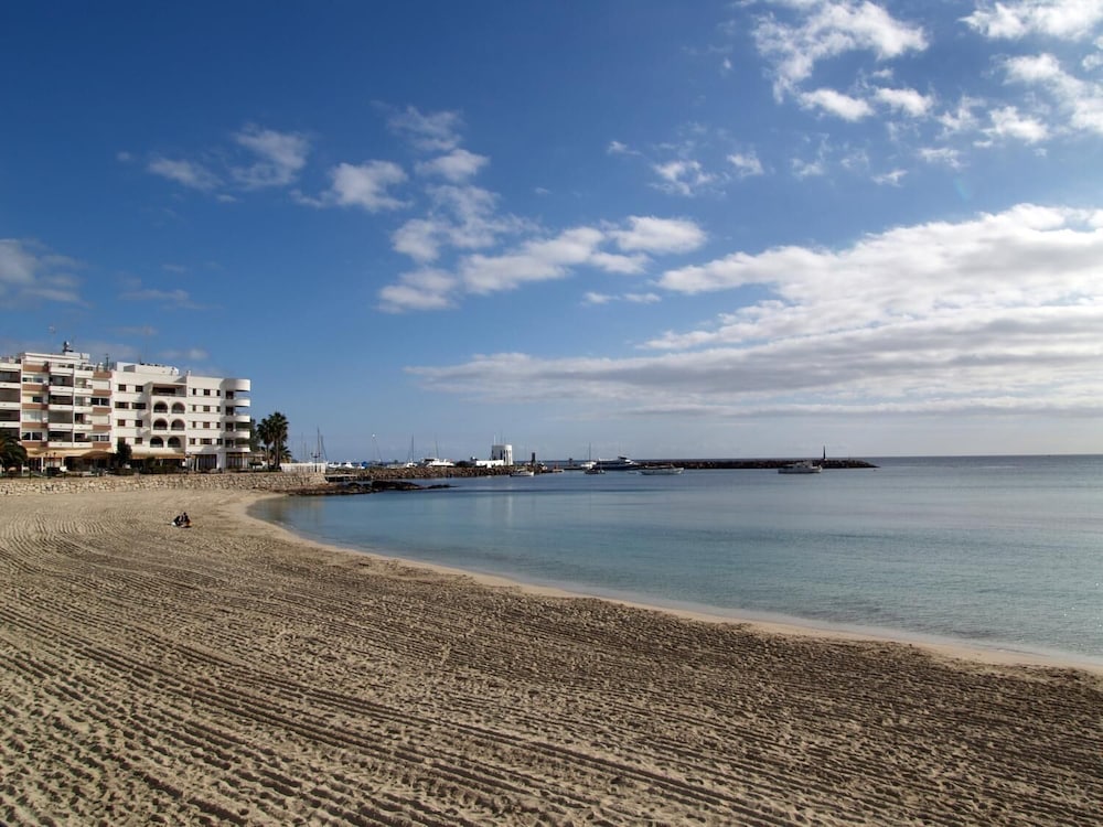 Santa Eulalia Hostal 31/44