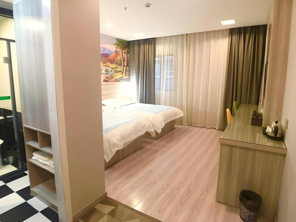 Shell Nanjing Yuhuatai District Meishan Town Wanghai Pedestrian Street Hotel 10/16