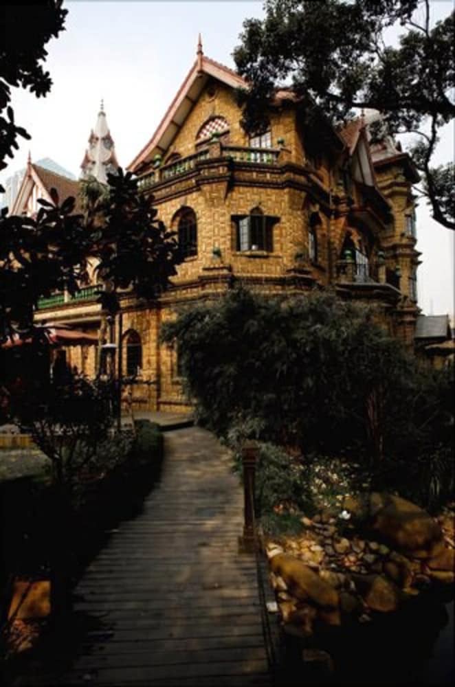 Heng Shan Moller Villa Hotel 44/50