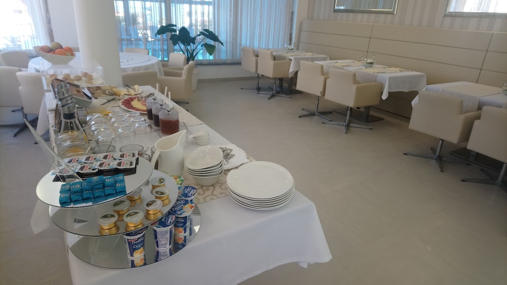 Adrion Aparthotel 30/49