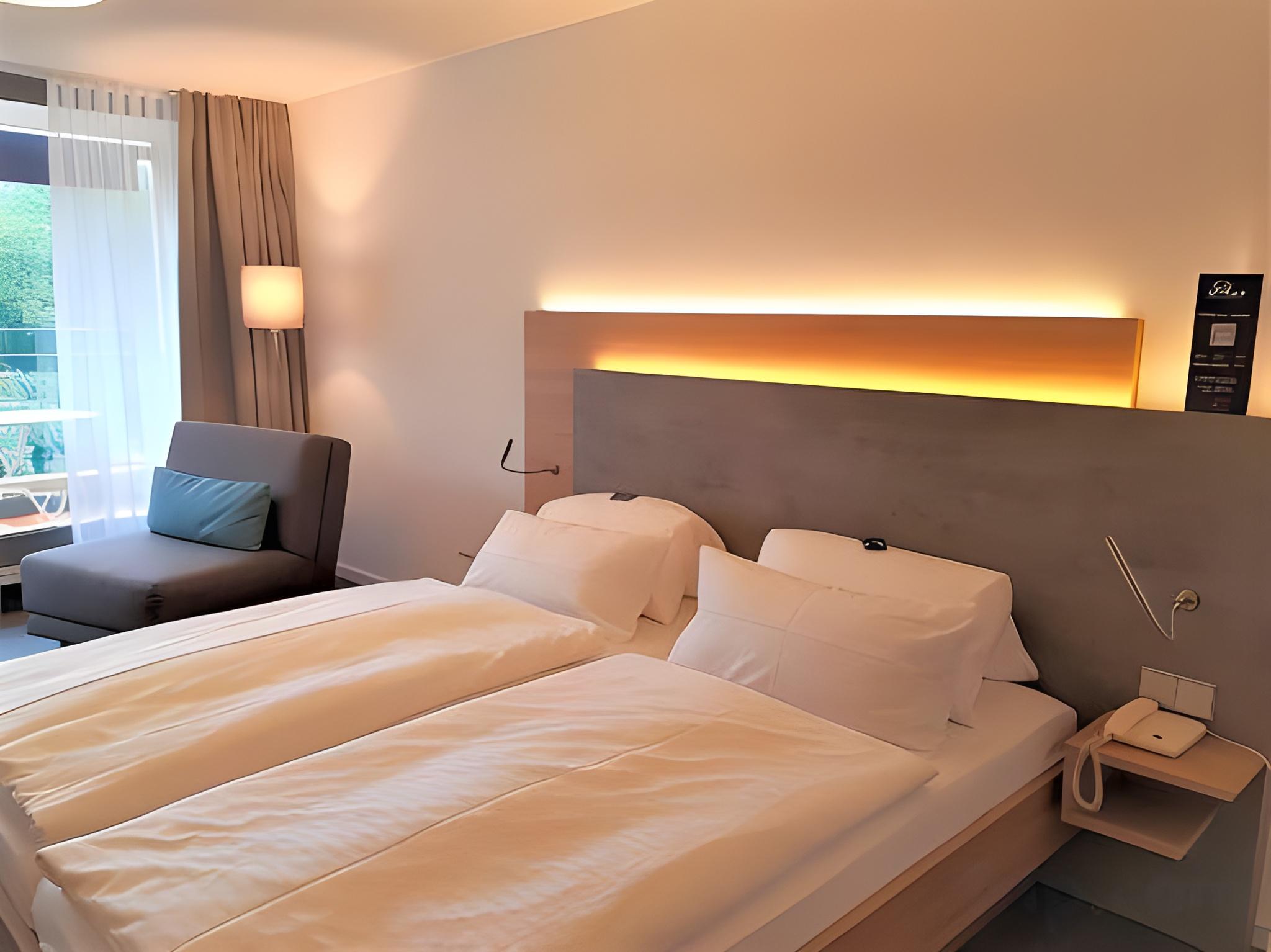 Panorama, Comfort, Double Bed, Park View, Balcony