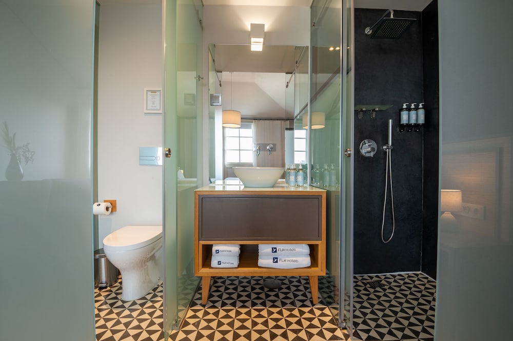Santa Catarina FLH Suites 29/31