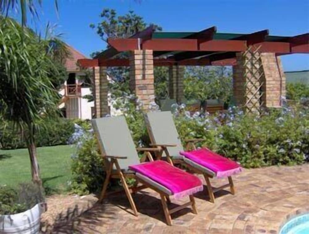 Milkwood Lodge Hermanus 9/35