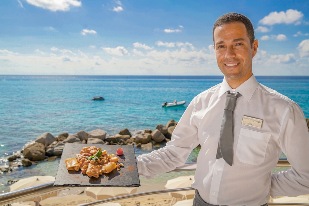Baia Del Godano Resort & Spa 68/78