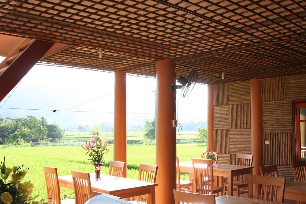 Mai Chau Valley View Hotel 18/48