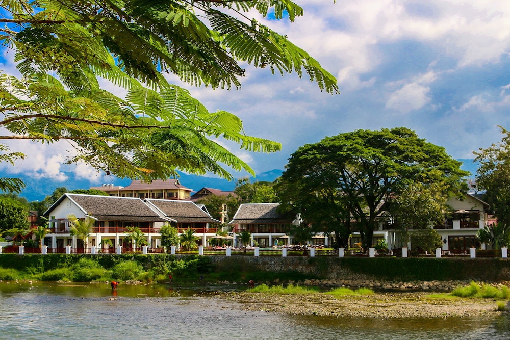 Riverside Boutique Resort Vang Vieng 68/74
