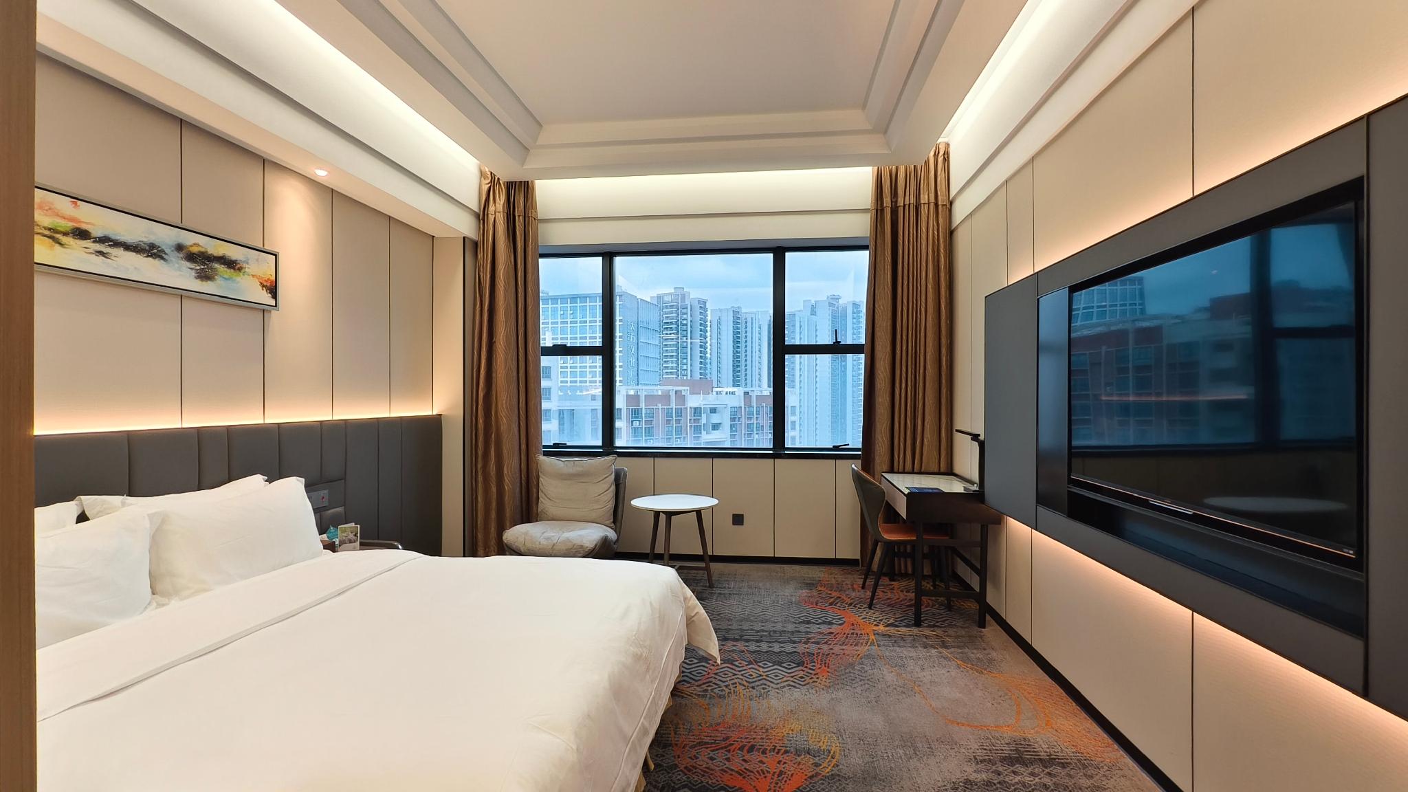 Romanjoy International Hotel 7/28