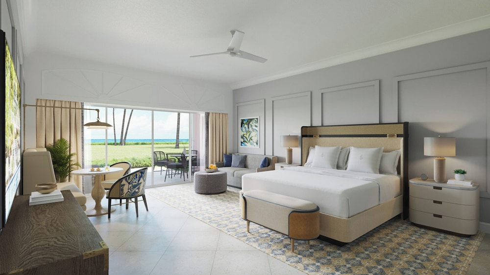 LUXURY, 2 QUEEN BEDS, OCEAN FRONT