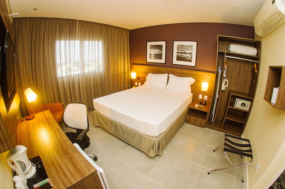 Diff Hotel 21/68