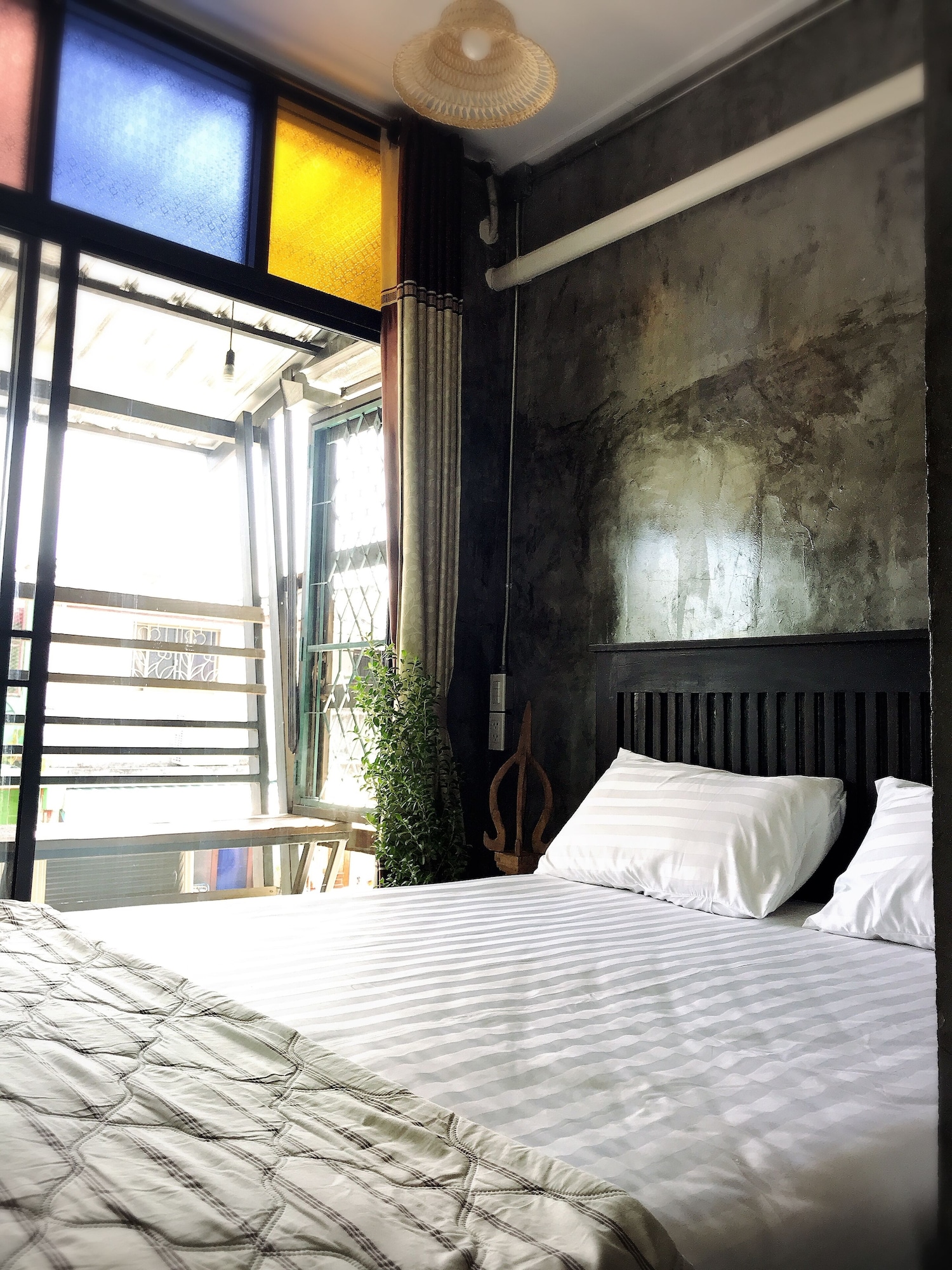 ROOM, QUEEN BED, PRIVATE BATHROOM, BALCONY