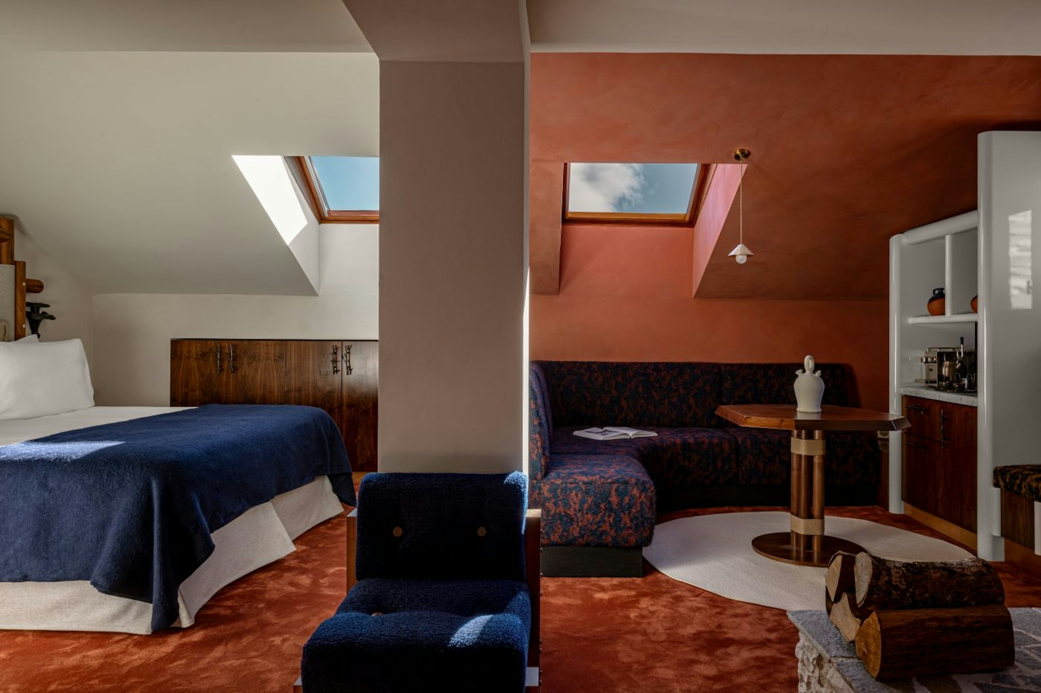 Experimental Chalet Val D-Isere 45/64