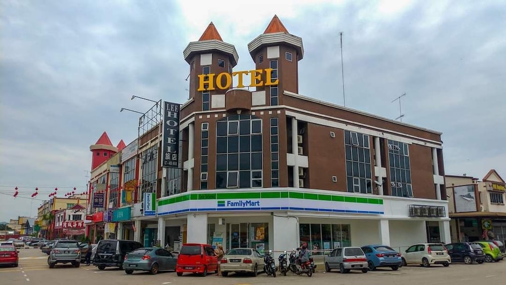 Lee Hotel 1/18