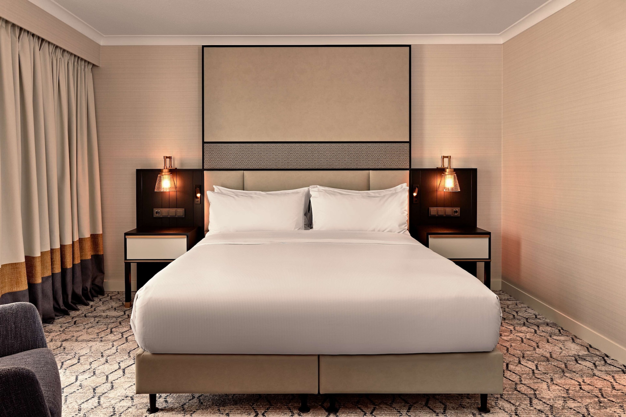 1 Bedroom, Panorama, Suite, King Bed