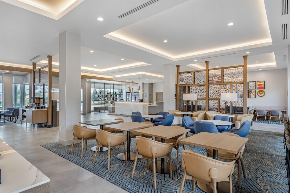 Homewood Suites by Hilton Walker Grand Rapids North 40/56