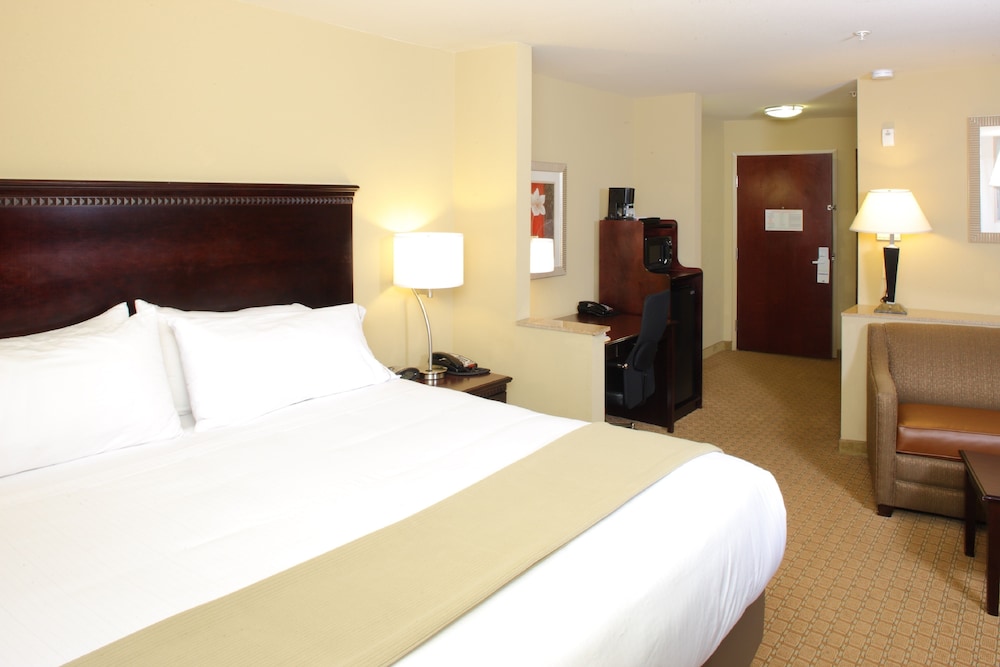 Comfort Suites Mobile-South Alabama University Area 15/43