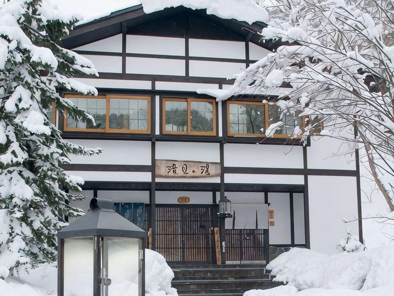 LAMP NO YADO AONI ONSEN 2/17