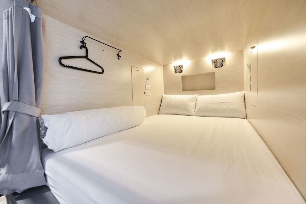 The Cube Hostel 7/56
