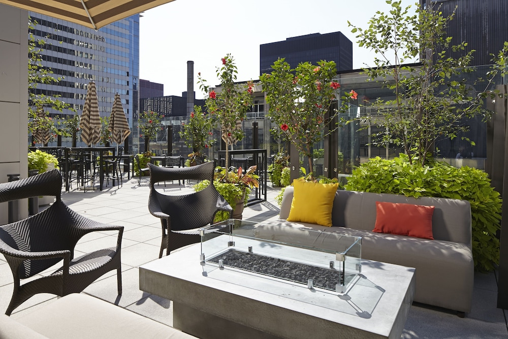 Hyatt Centric The Loop Chicago 64/79