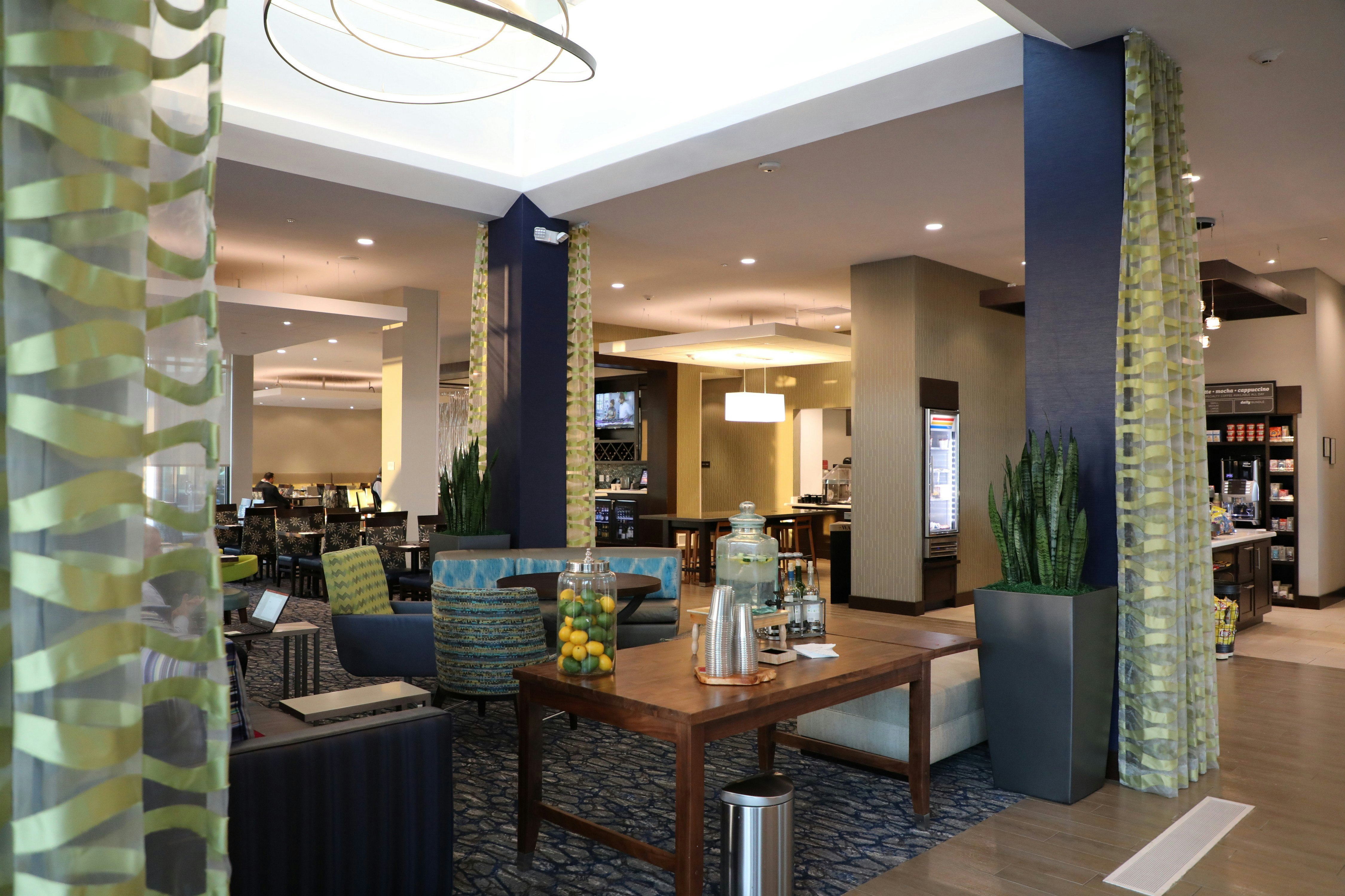 HILTON GARDEN INN AUSTIN AIRPORT 14/27