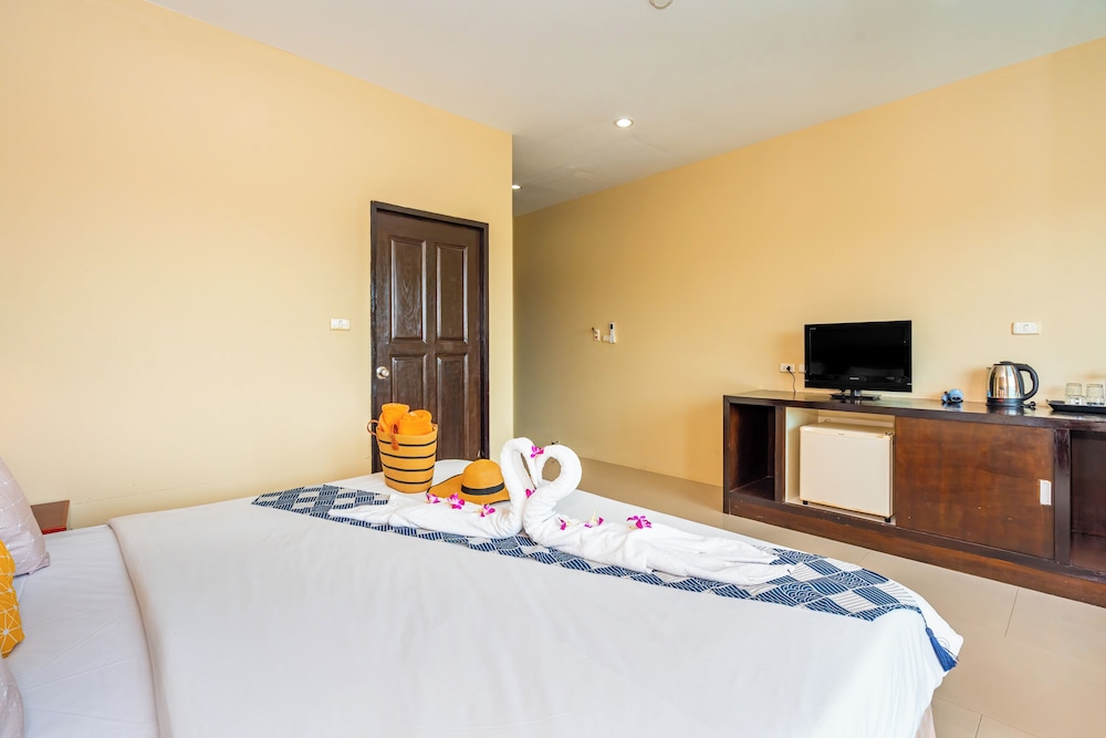 Outdoor Inn Kata Hotel 28/50